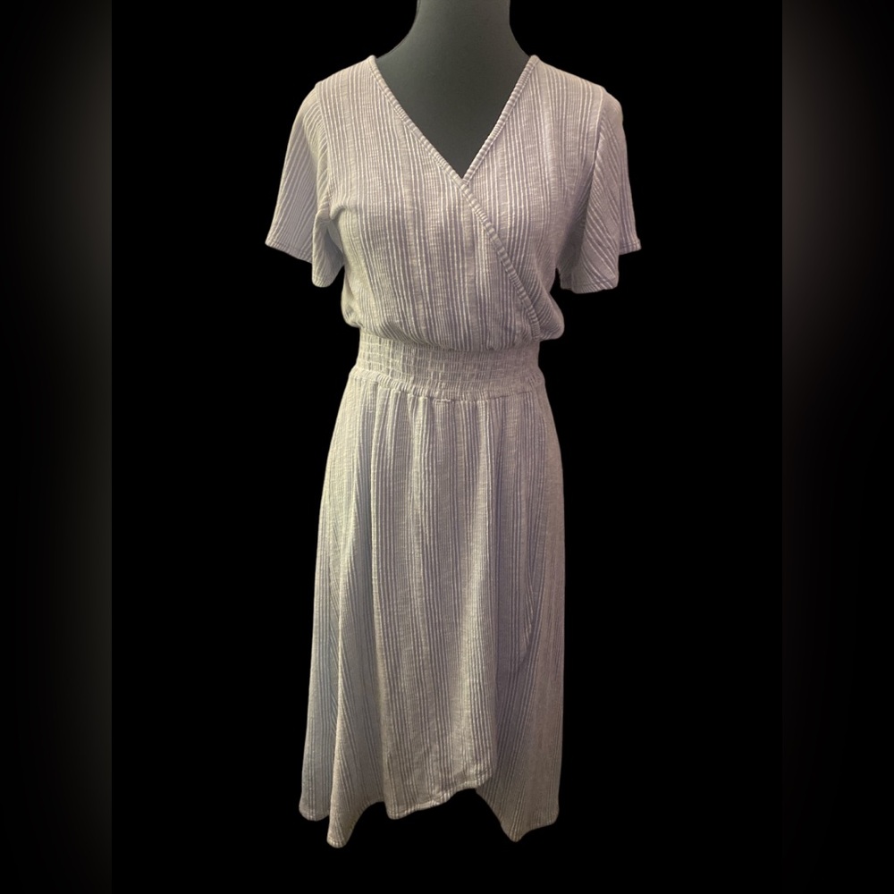 Caution To The Wind Gray Short Sleeve Wrap Dress M GUC